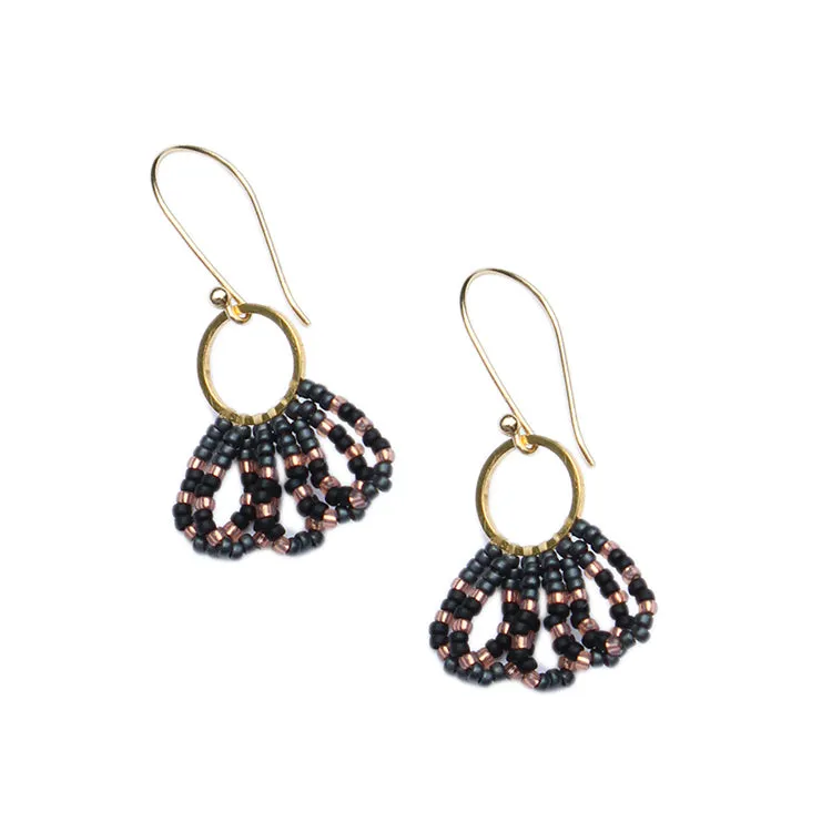 Fan Earring / Black Gold