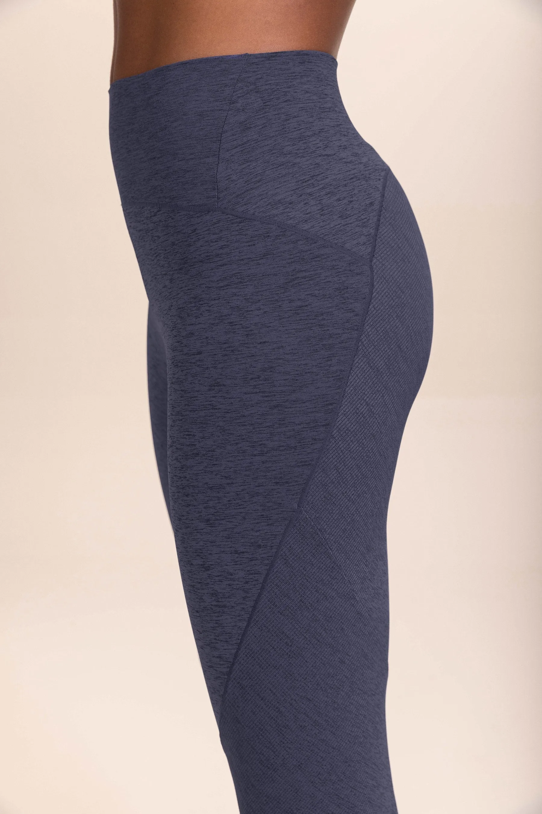 Groove Line Leggings