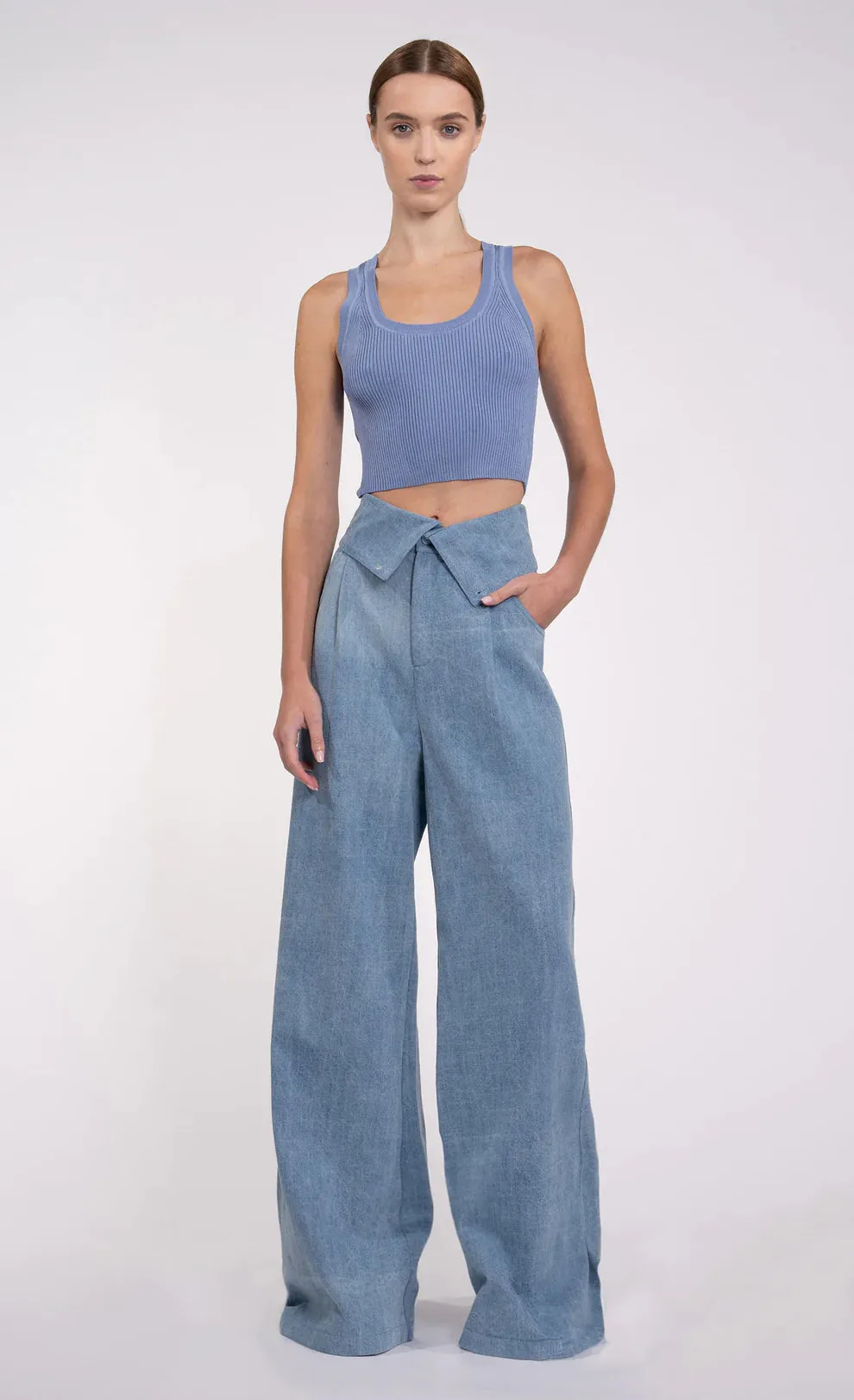 Nonchalant - Eve Crop - Blue