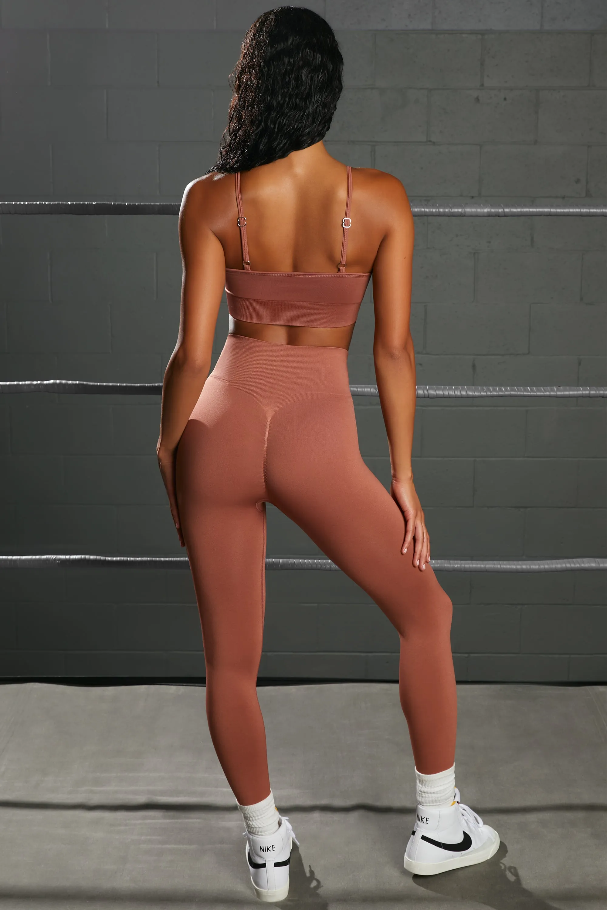 Surge Curved Waist Seamless Leggings in Rust