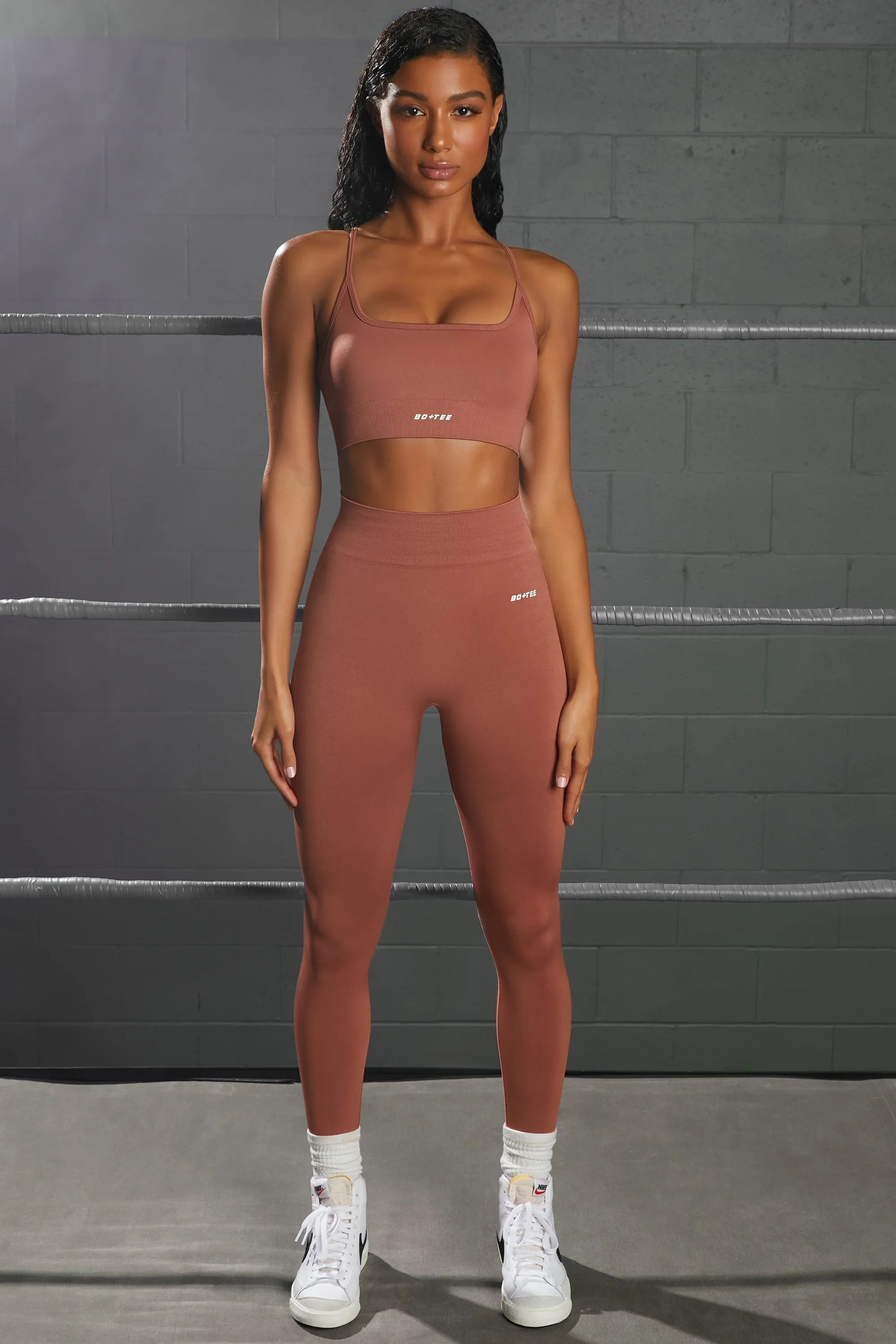 Surge Curved Waist Seamless Leggings in Rust