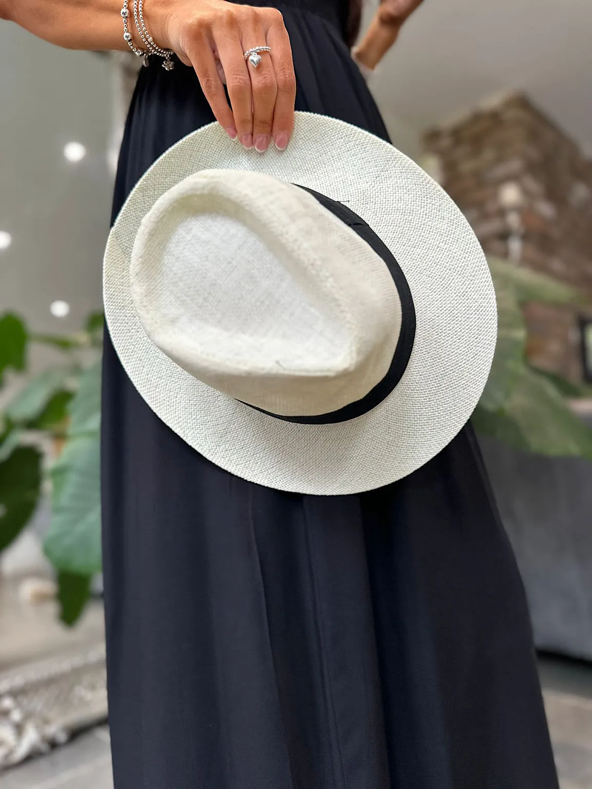 Vanilla Lightweight Trilby Sun Hat