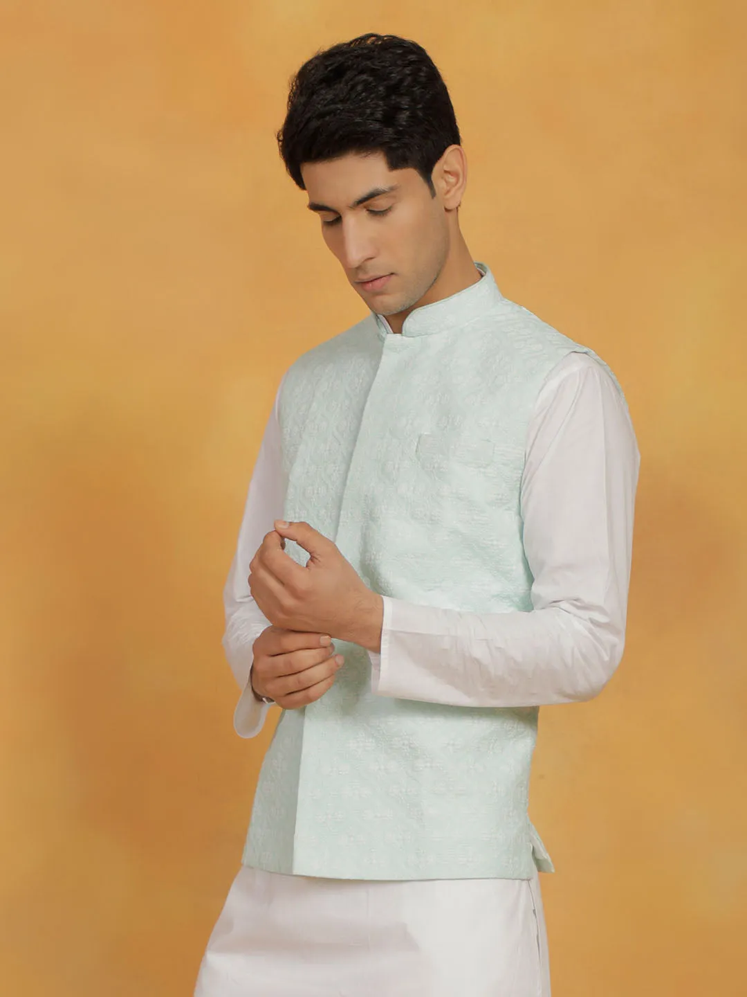 VASTRAMAY Men's Green Cotton Nehru Jacket