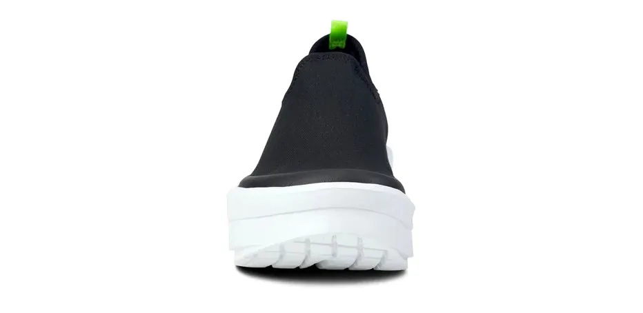  Women's OOMEGA eeZee Low Canvas Slip-On in Black/White  