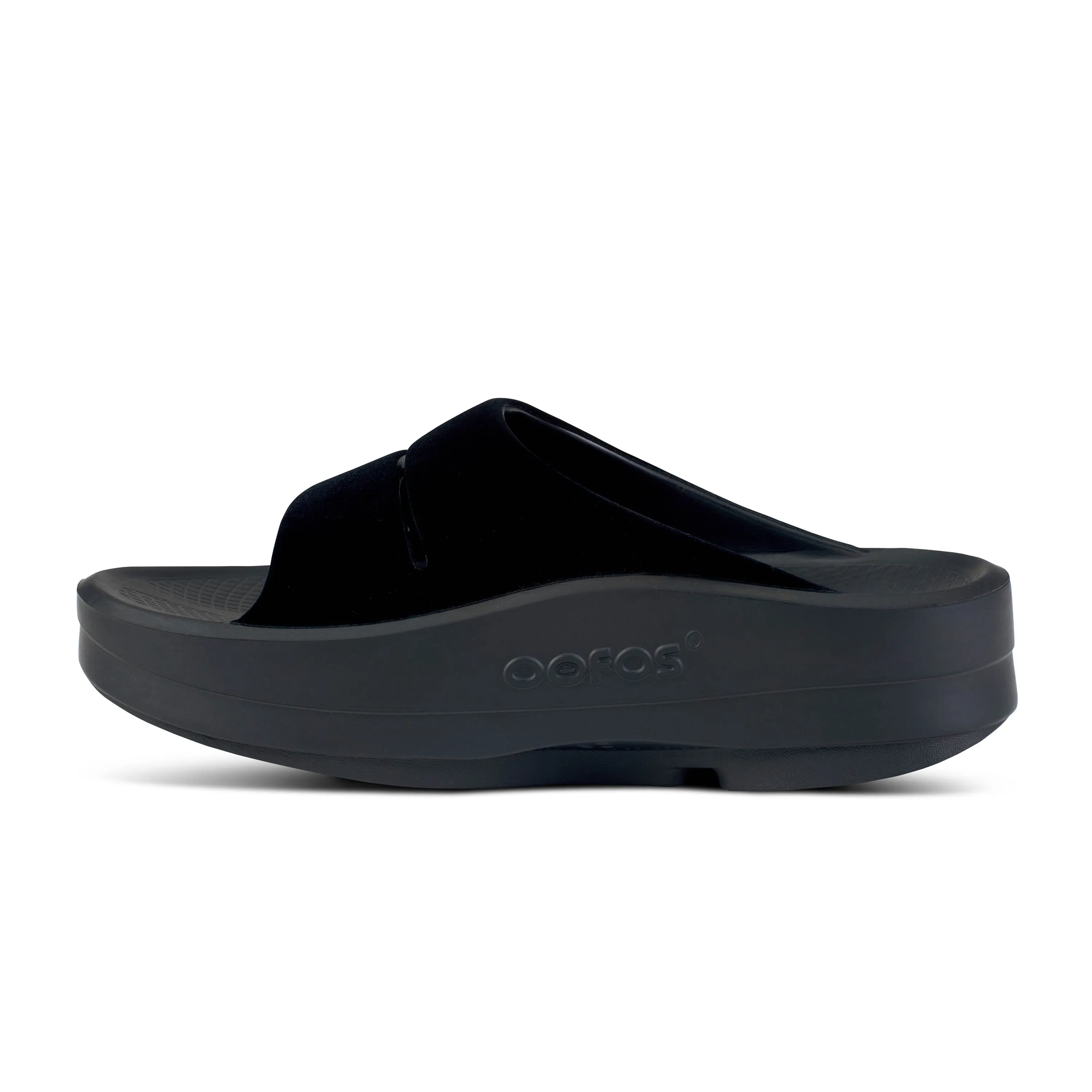  Women's OOmega OOah Slide Sandal in Posh Black  