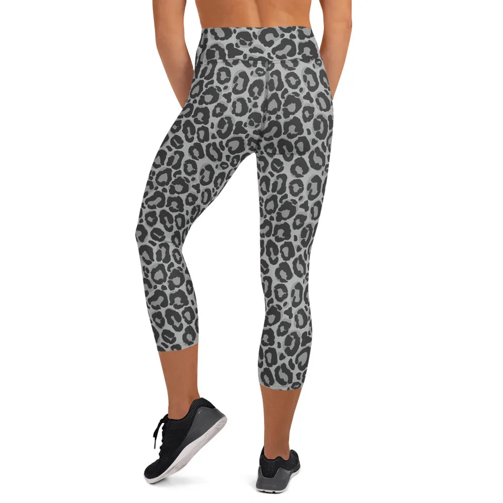 Yoga Capri Leggings Grey Leopard