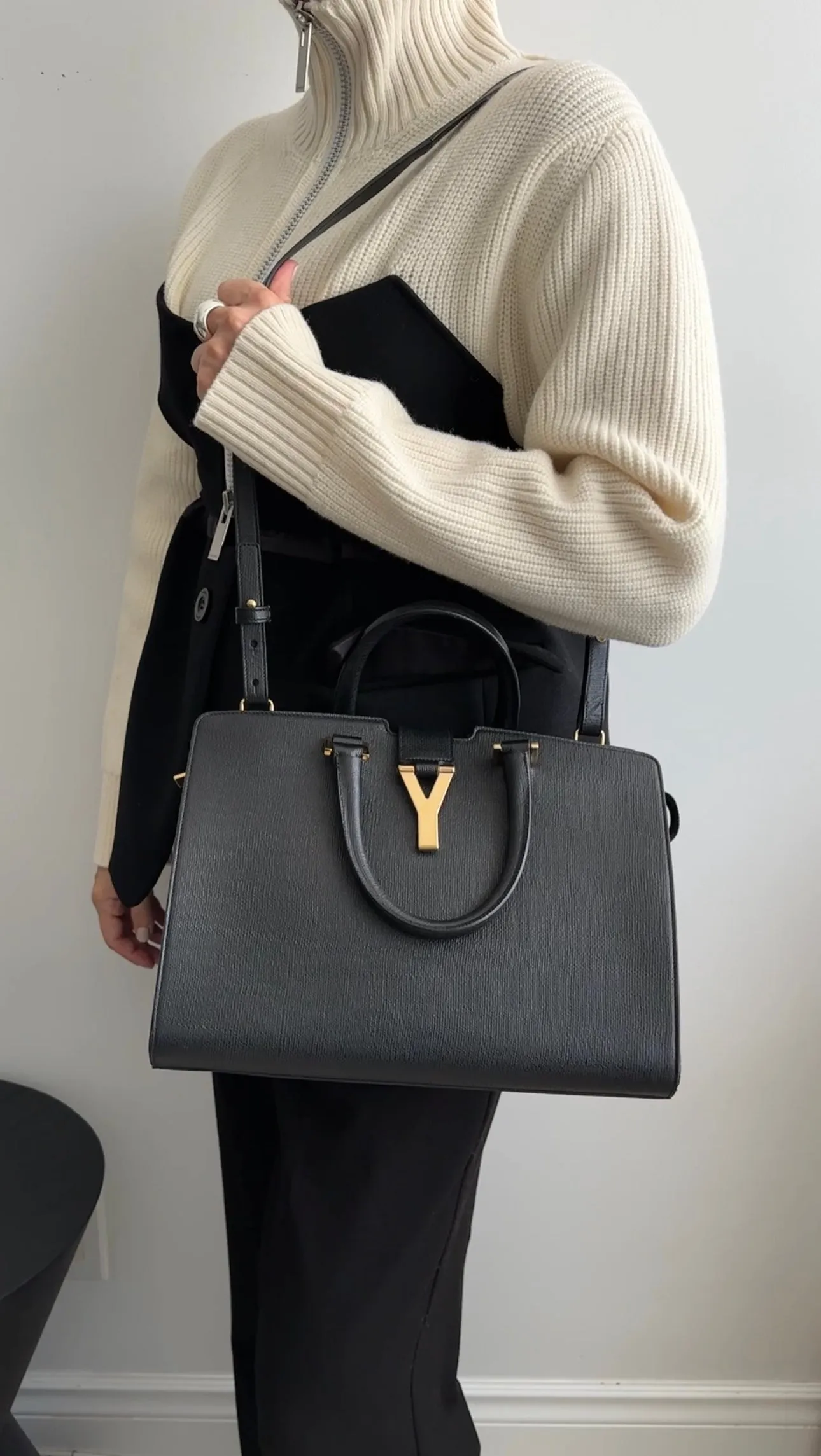 Yves Saint Laurent Y Ligne Cabas Grained Leather Tote Bag